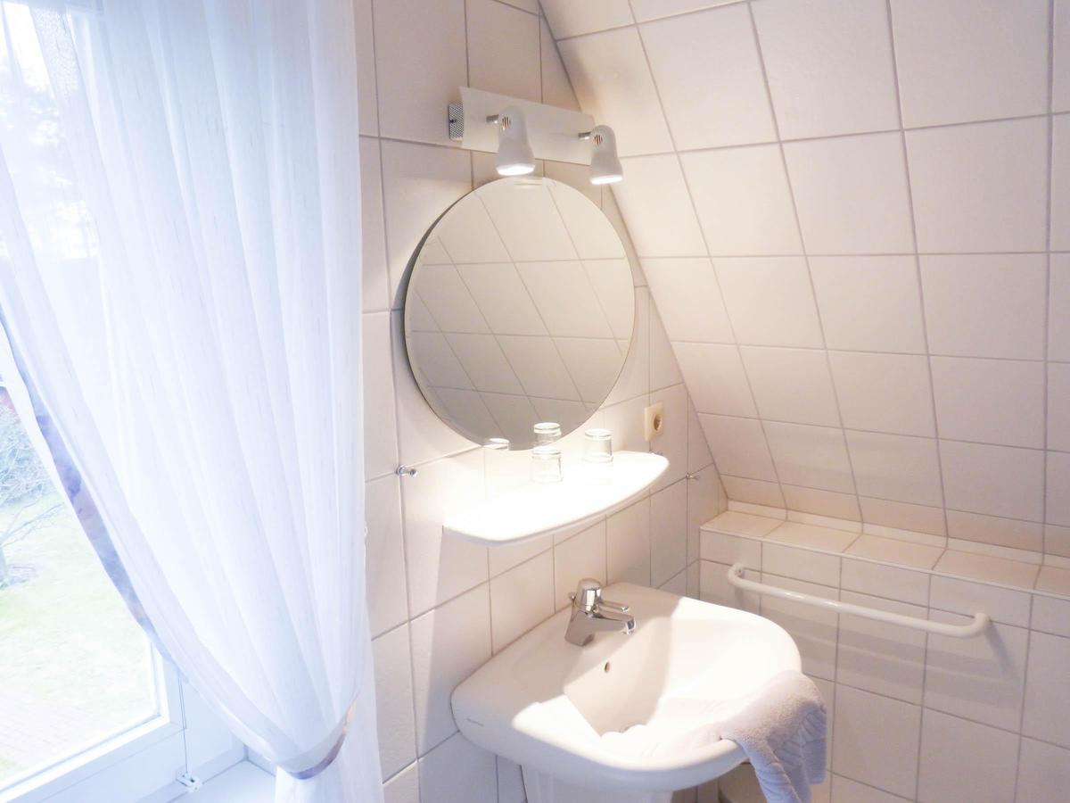 Haus *Ueues Aran* Wohnung Nr. 7 เนเบอ ภายนอก รูปภาพ